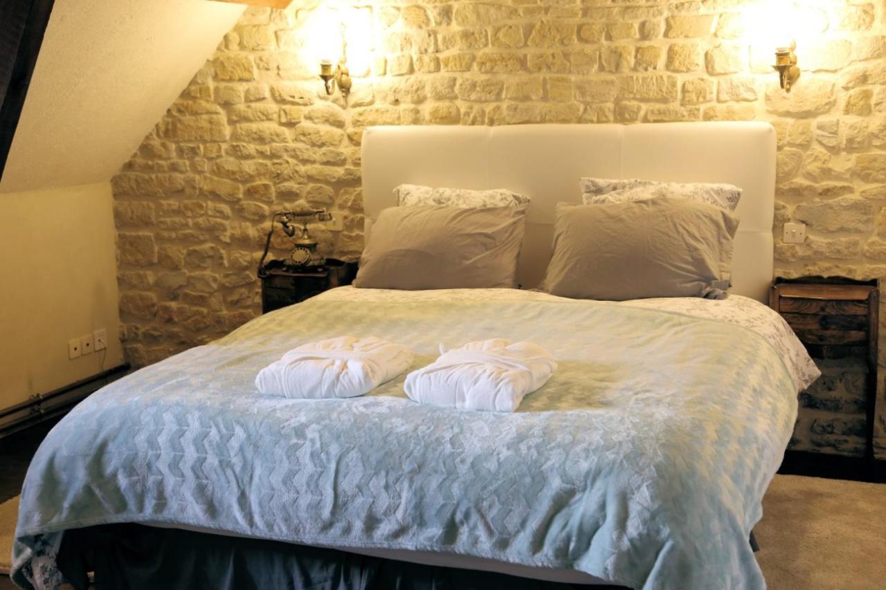 Chateau Du Bu Anctoville Room photo