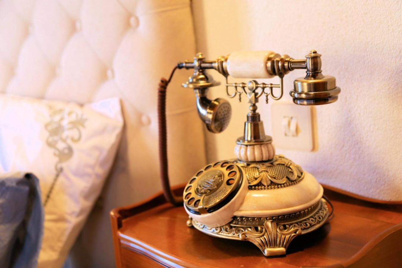 Chateau Du Bu Anctoville Room photo